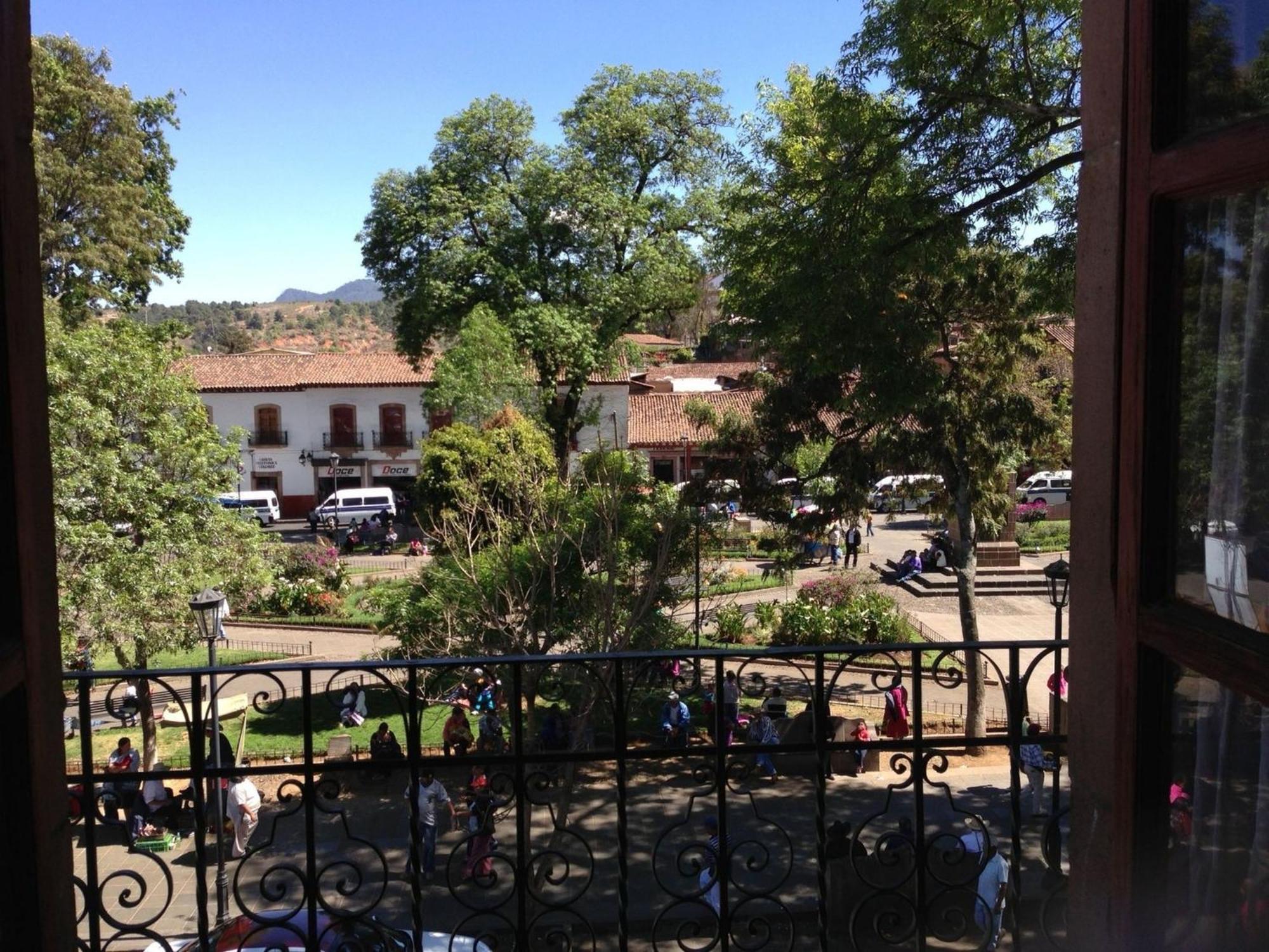 Posada De San Agustin Pátzcuaro Esterno foto