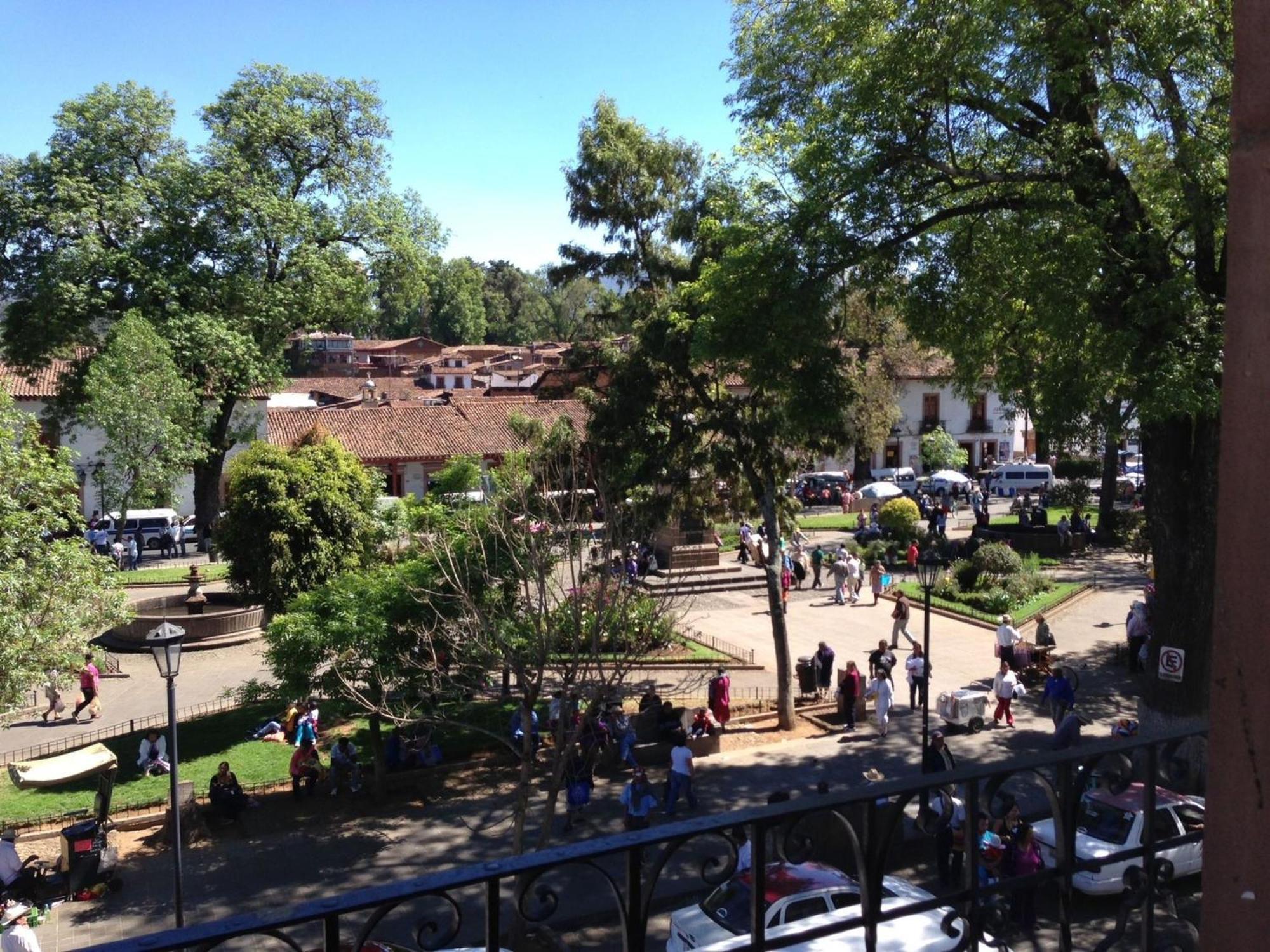 Posada De San Agustin Pátzcuaro Esterno foto