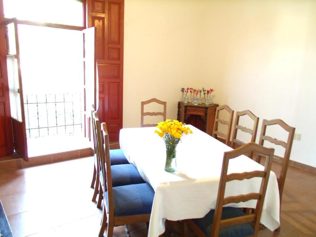 Posada De San Agustin Pátzcuaro Esterno foto