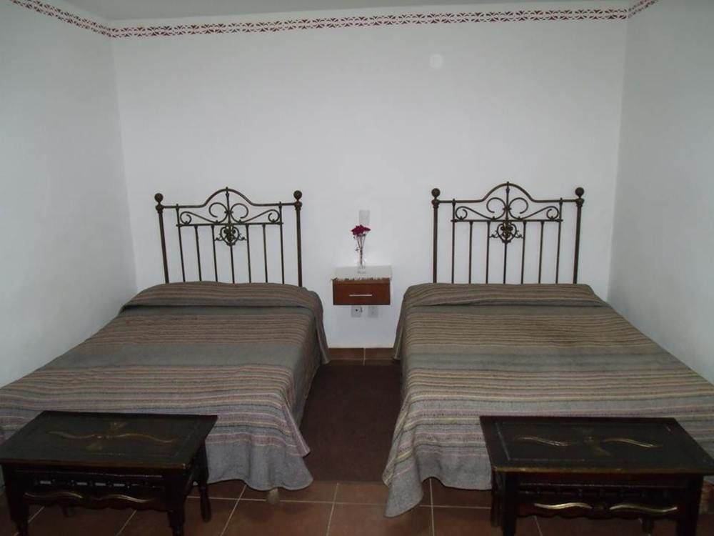 Posada De San Agustin Pátzcuaro Esterno foto