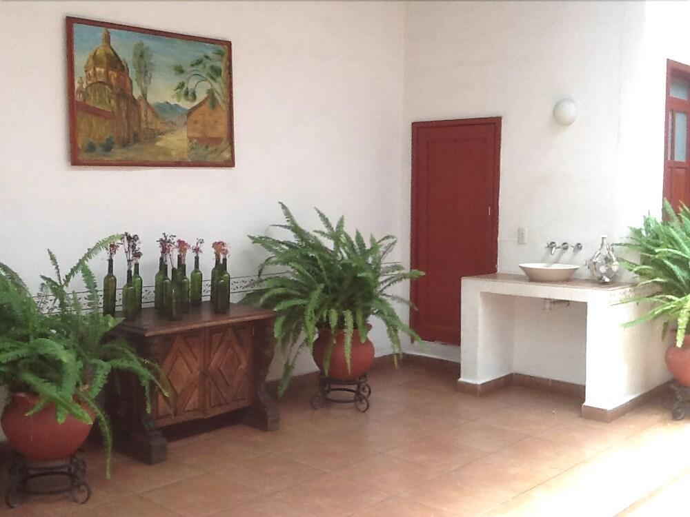 Posada De San Agustin Pátzcuaro Esterno foto