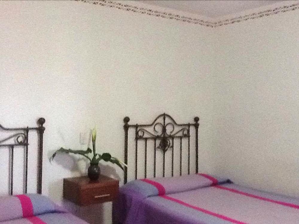 Posada De San Agustin Pátzcuaro Esterno foto